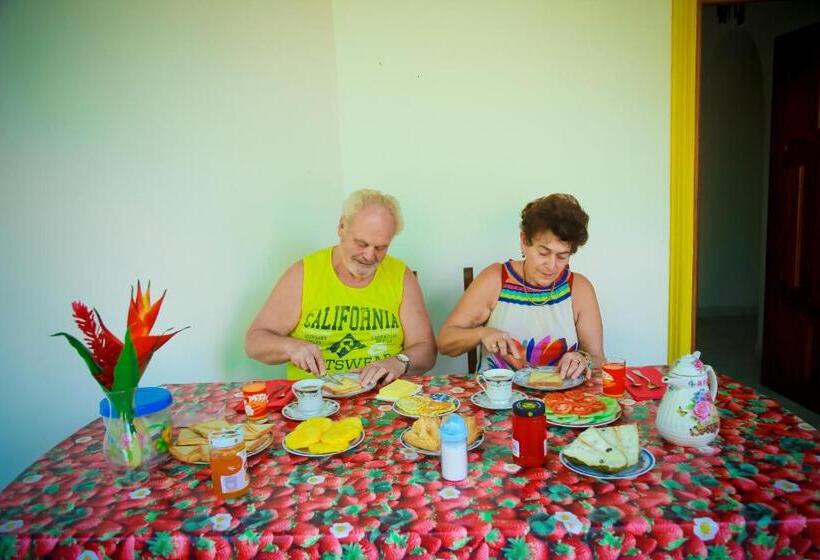 ペンション Sumal Villa