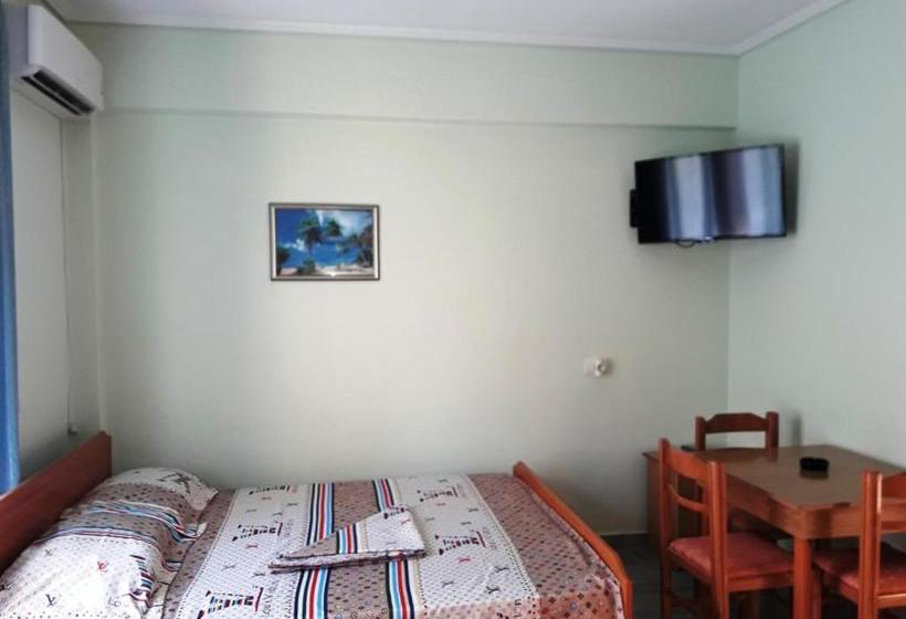 ペンション Tani's Guesthouse