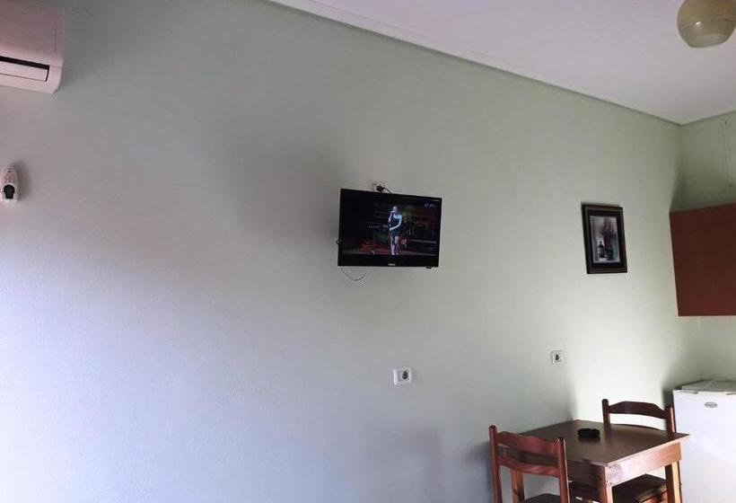 ペンション Tani's Guesthouse