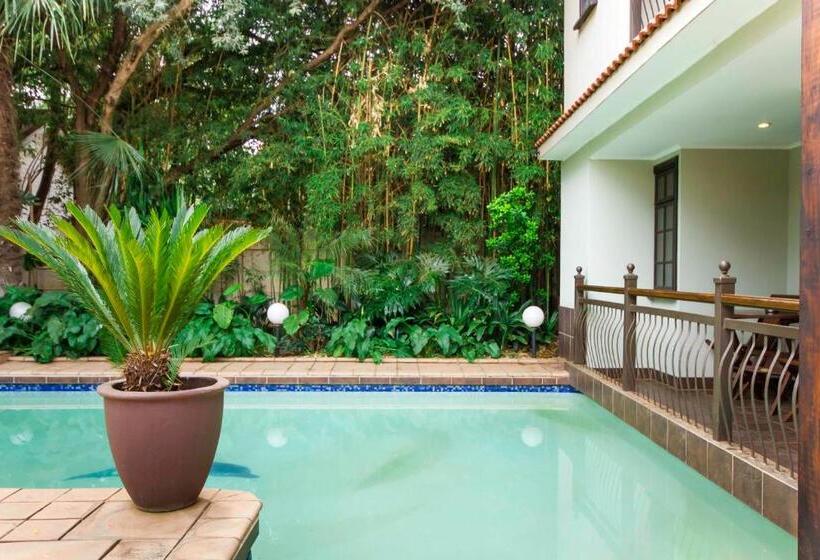 膳宿费 @the Villa Guest House