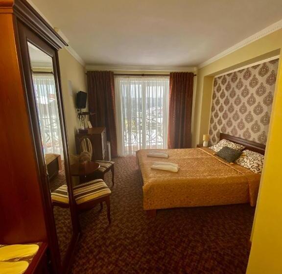 پانسیون Three Korony