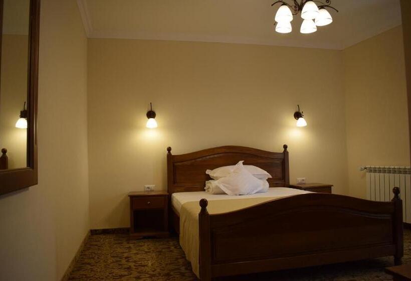 פנסיון Vila Preciosa