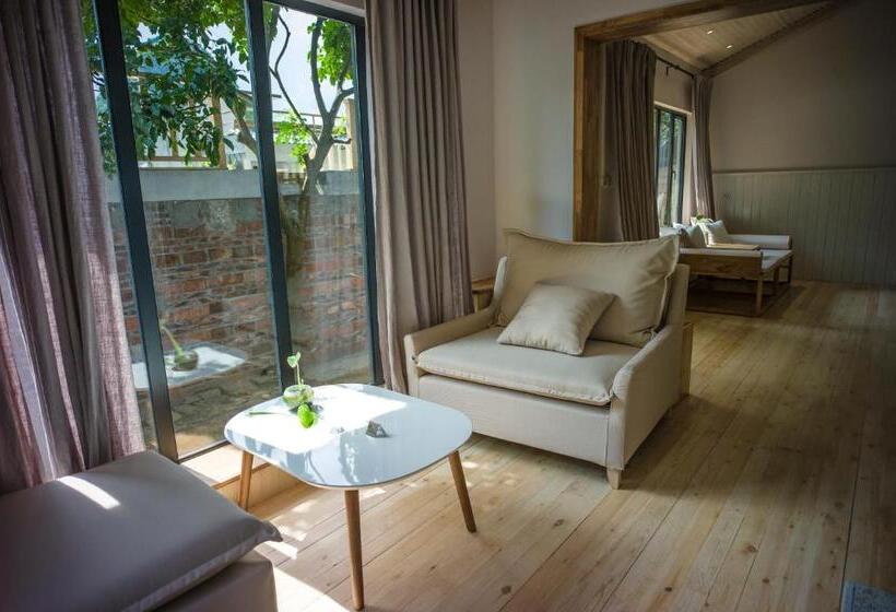 Пансион Zen Box House