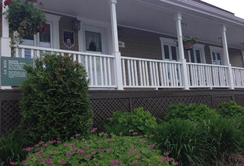 호스텔 Auberge La Fjordelaise & La Rosalie