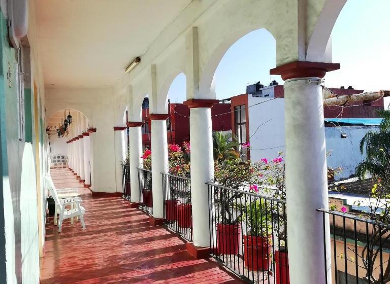 فندق صغير Figueroa