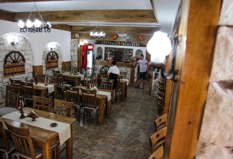 فندق صغير Hanu Lui Gica Spa