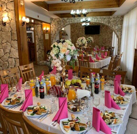 فندق صغير Hanu Lui Gica Spa