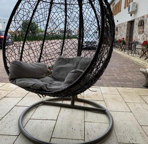 فندق صغير Hanu Lui Gica Spa