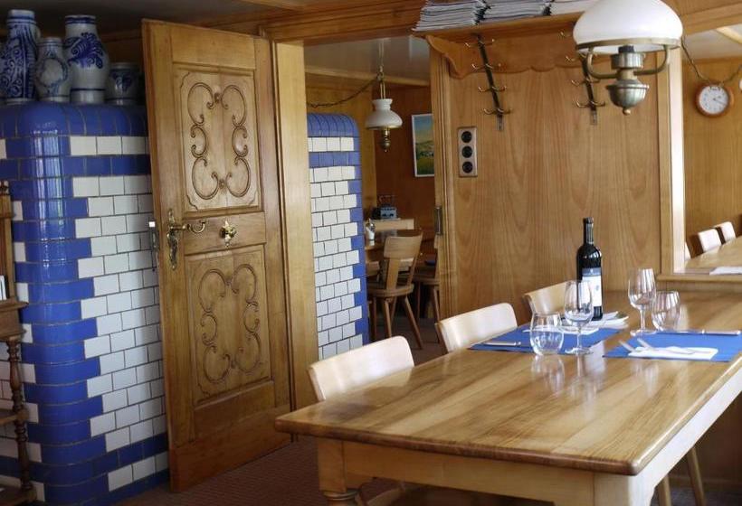 ユースホステル Hirschen Wald Gasthaus & Bäckerei