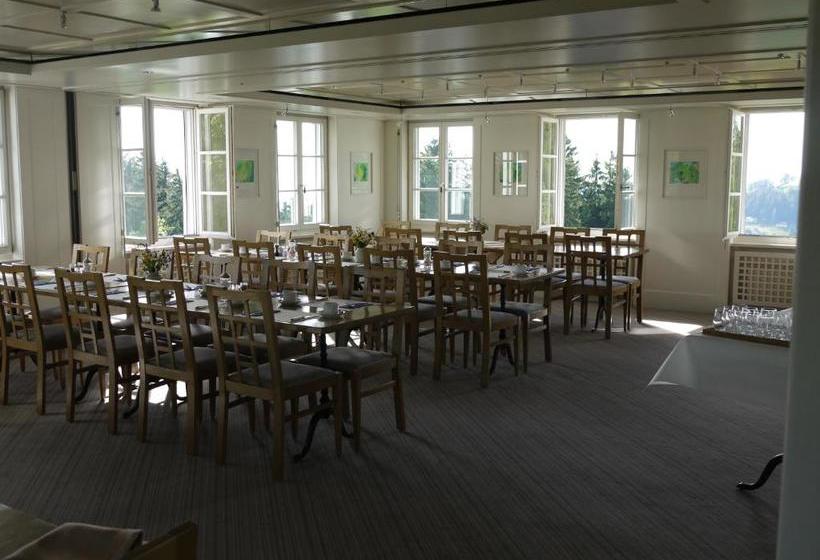 ユースホステル Hirschen Wald Gasthaus & Bäckerei