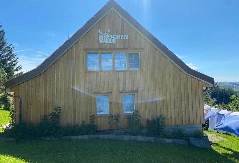 ユースホステル Hirschen Wald Gasthaus & Bäckerei