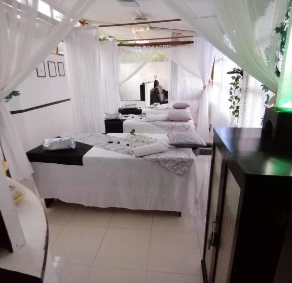 ユースホステル Temazcal Casa Gema