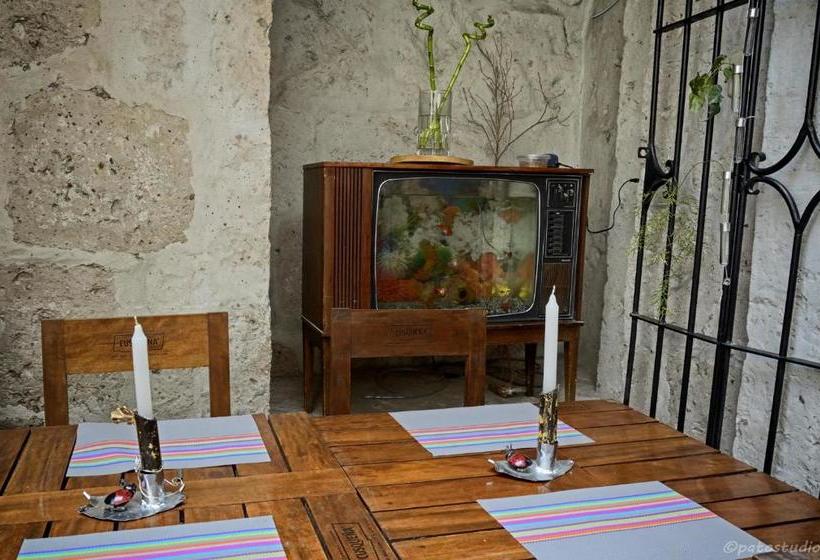 ユースホステル Bubamara Bolivar