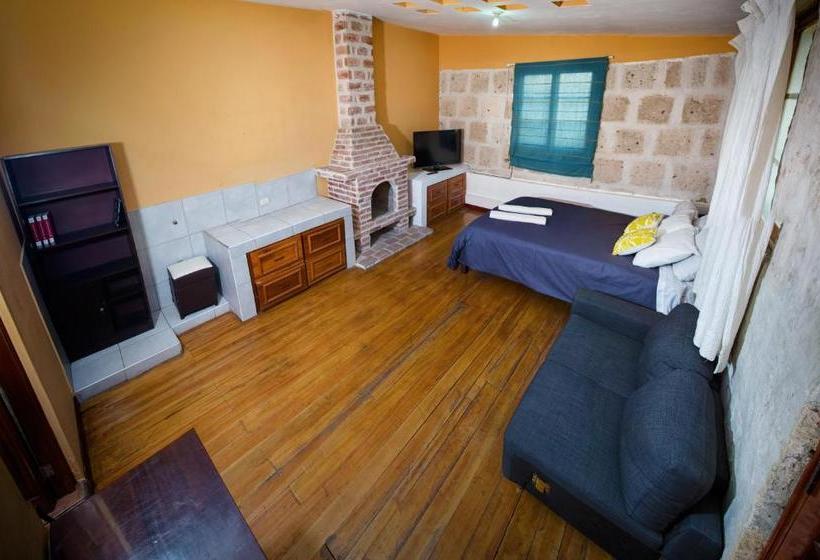 ユースホステル Bubamara Bolivar