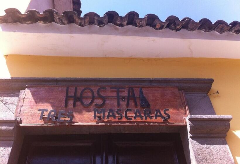 ユースホステル Hostal Tres Máscaras