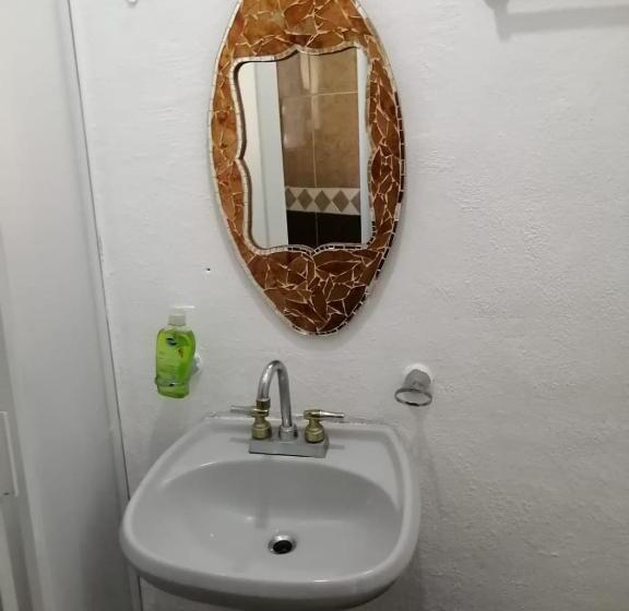 ユースホステル Temazcal Casa Gema