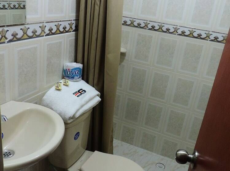 هتل Casa Gabriela