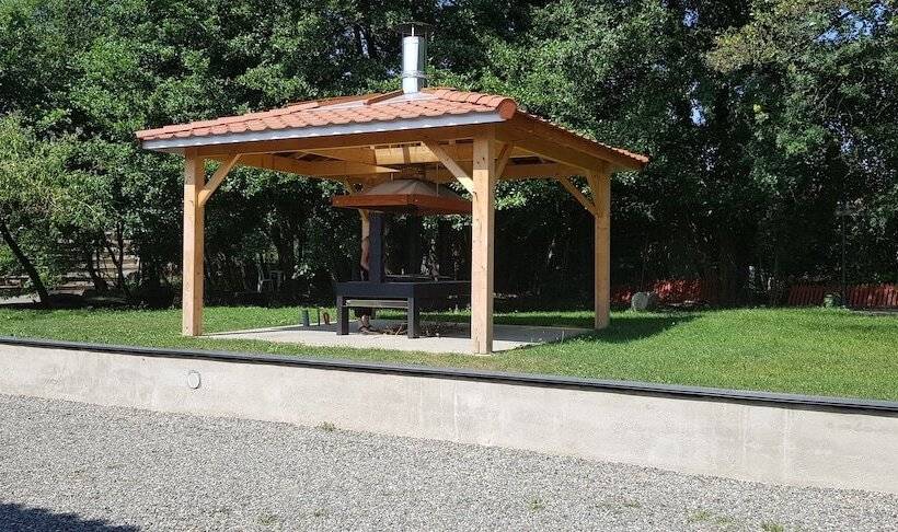 בית מלון כפרי Hôtel Eco Logis Espace Bellevue