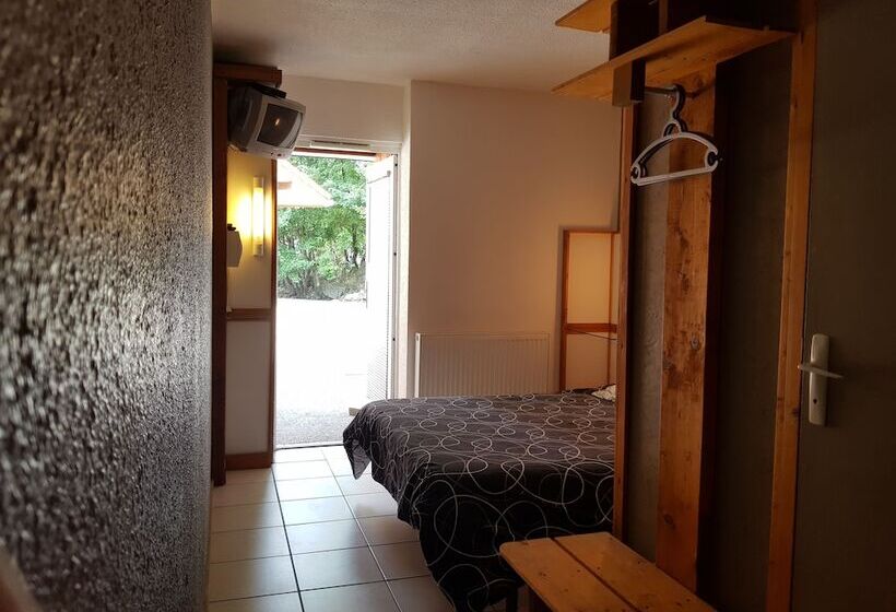 בית מלון כפרי Hôtel Eco Logis Espace Bellevue