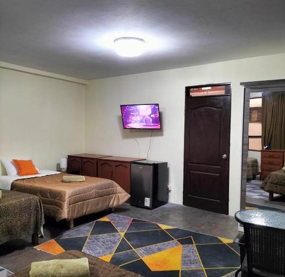 فندق Posada Miraflores