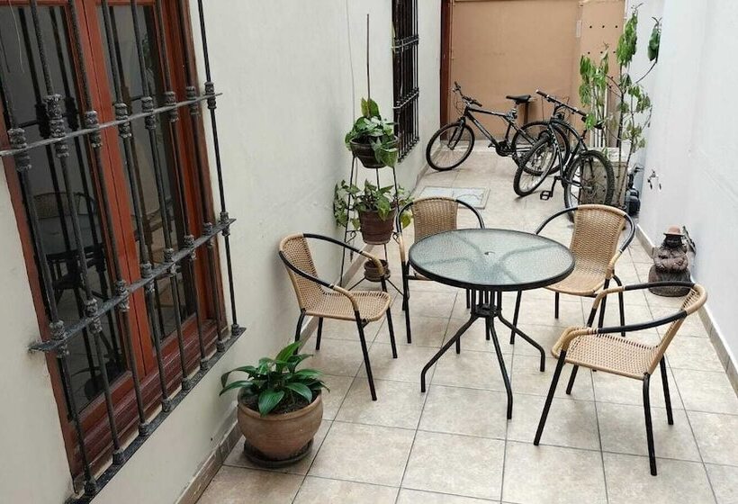 فندق Posada Miraflores