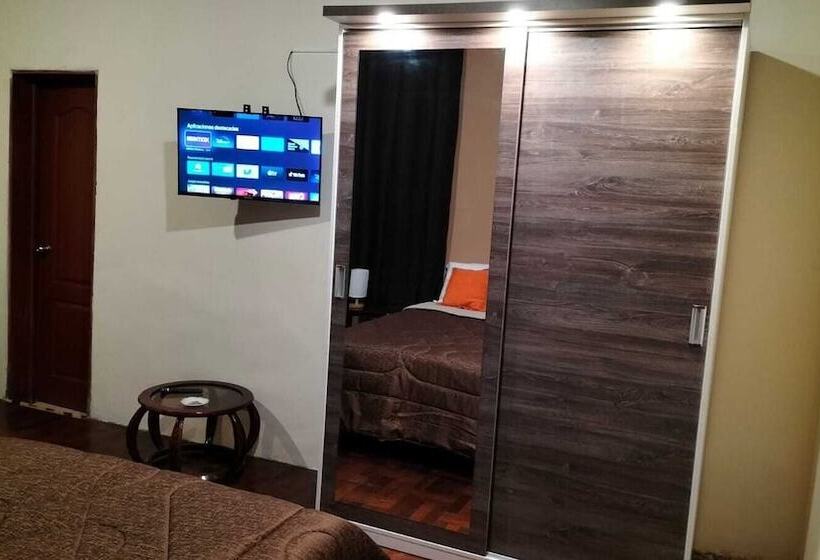 فندق Posada Miraflores