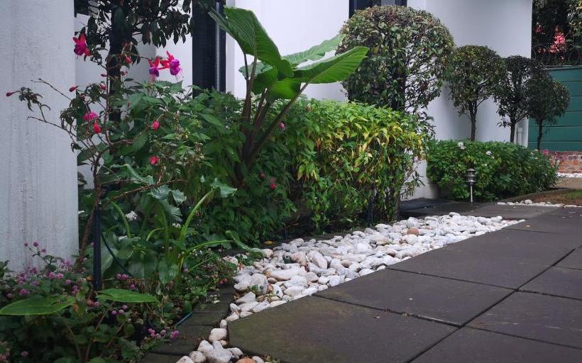 Пансион 21 Kingfisher Guesthouse