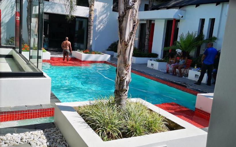 Пансион 21 Kingfisher Guesthouse