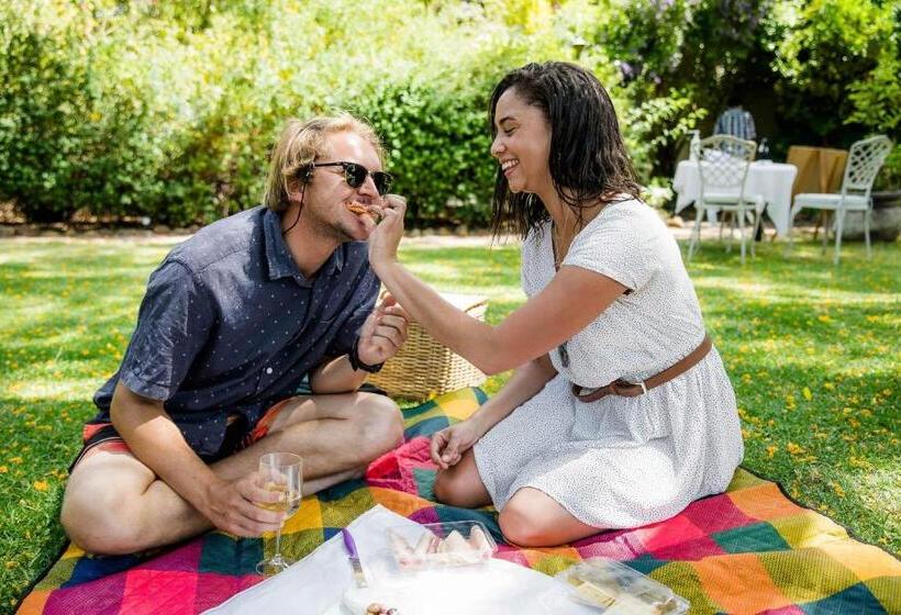 Пансион 5 Mountains Lodge & Spa