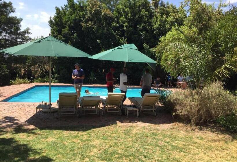 Пансион 5 Mountains Lodge & Spa