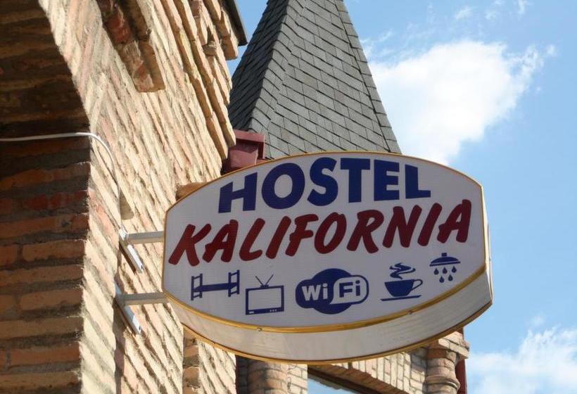 پانسیون California Guest House