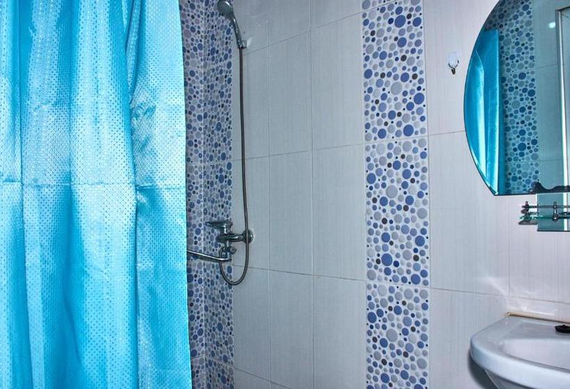 پانسیون California Guest House