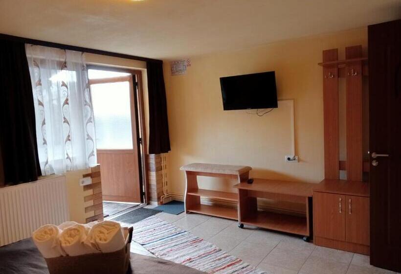 פנסיון Casa Raisa & Maria