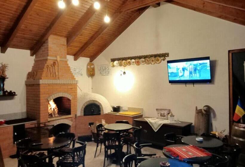 פנסיון Casa Raisa & Maria