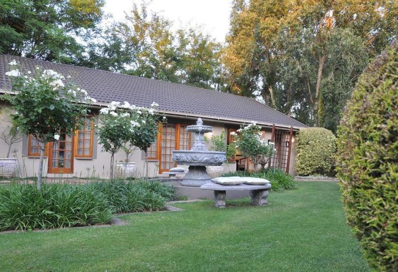 펜션 College Lodge