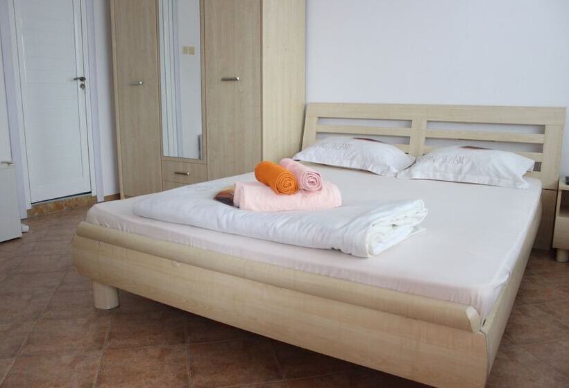 بنسيون Dream House