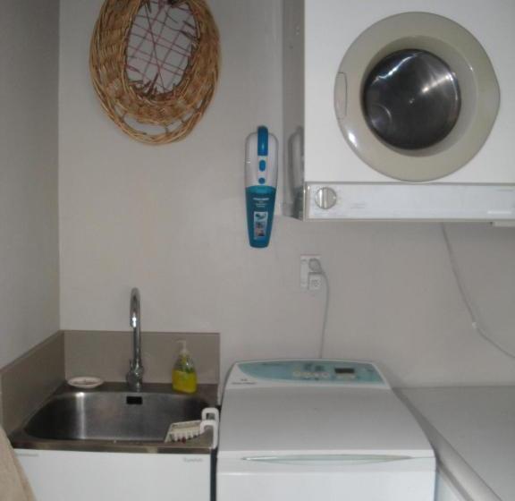 Пансион English Tudor House