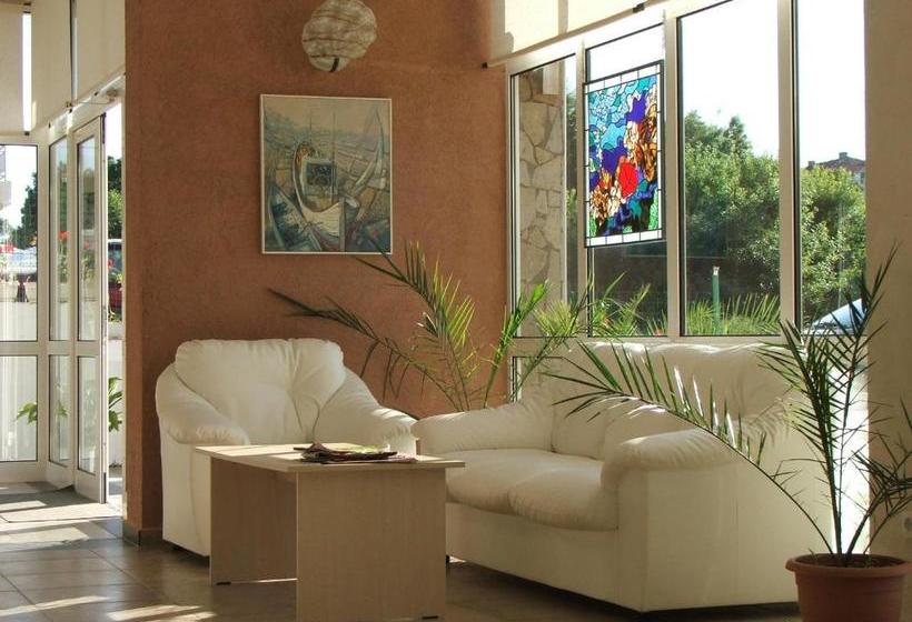 膳宿费 Guest House Compass