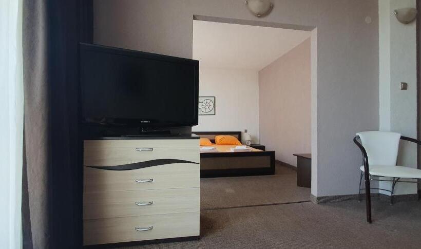 膳宿费 Guest House Compass