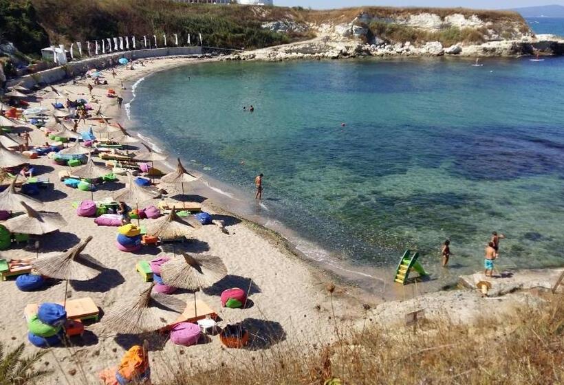 膳宿费 Guest House Compass