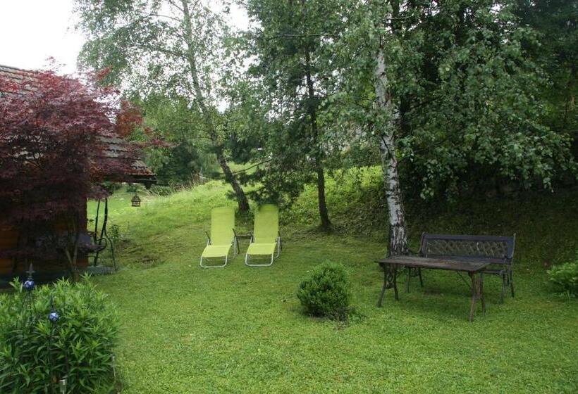 پانسیون Guest House Kveder