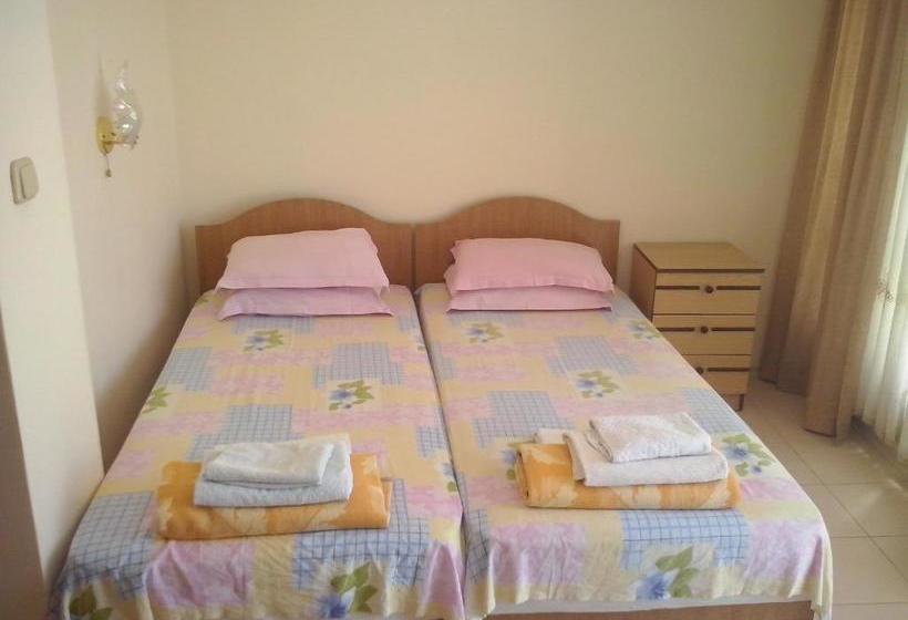 بنسيون Guest House Preslav