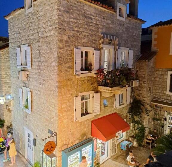 پانسیون Guesthouse Bogdanovic