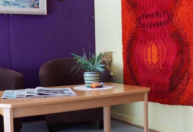 ペンション Guesthouse Outa