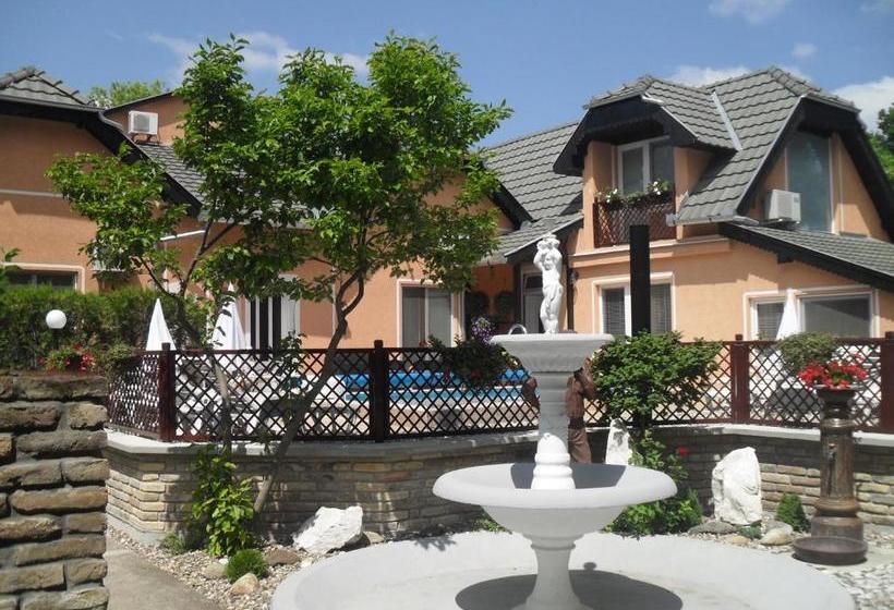 پانسیون Guesthouse Villa Elizabet