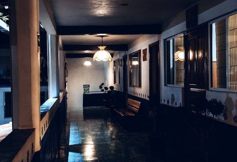 膳宿费 Hostal Plaza Central