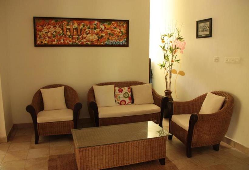 Пансион Alamanda Alleppey Beach Elegant 3bhk Guest House Apartment