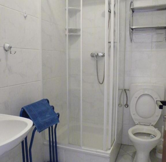 펜션 Penzion U štoly Jáchymov