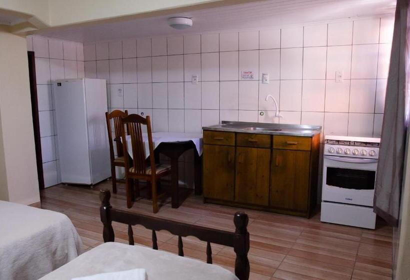 פנסיון Pousada Barth