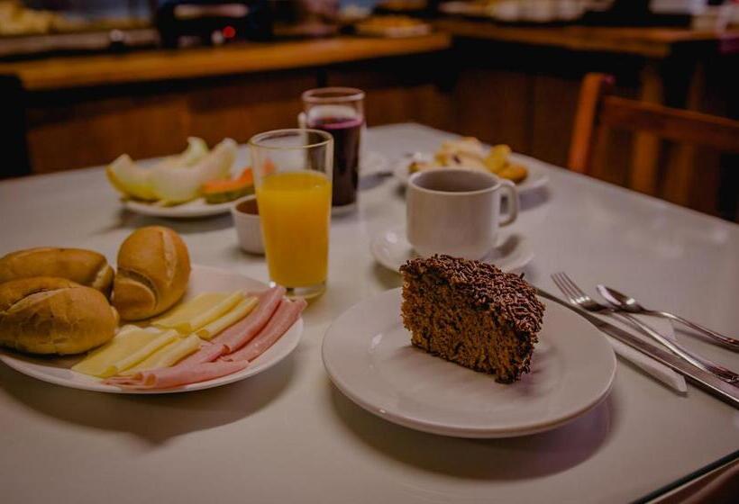 פנסיון Pousada Barth